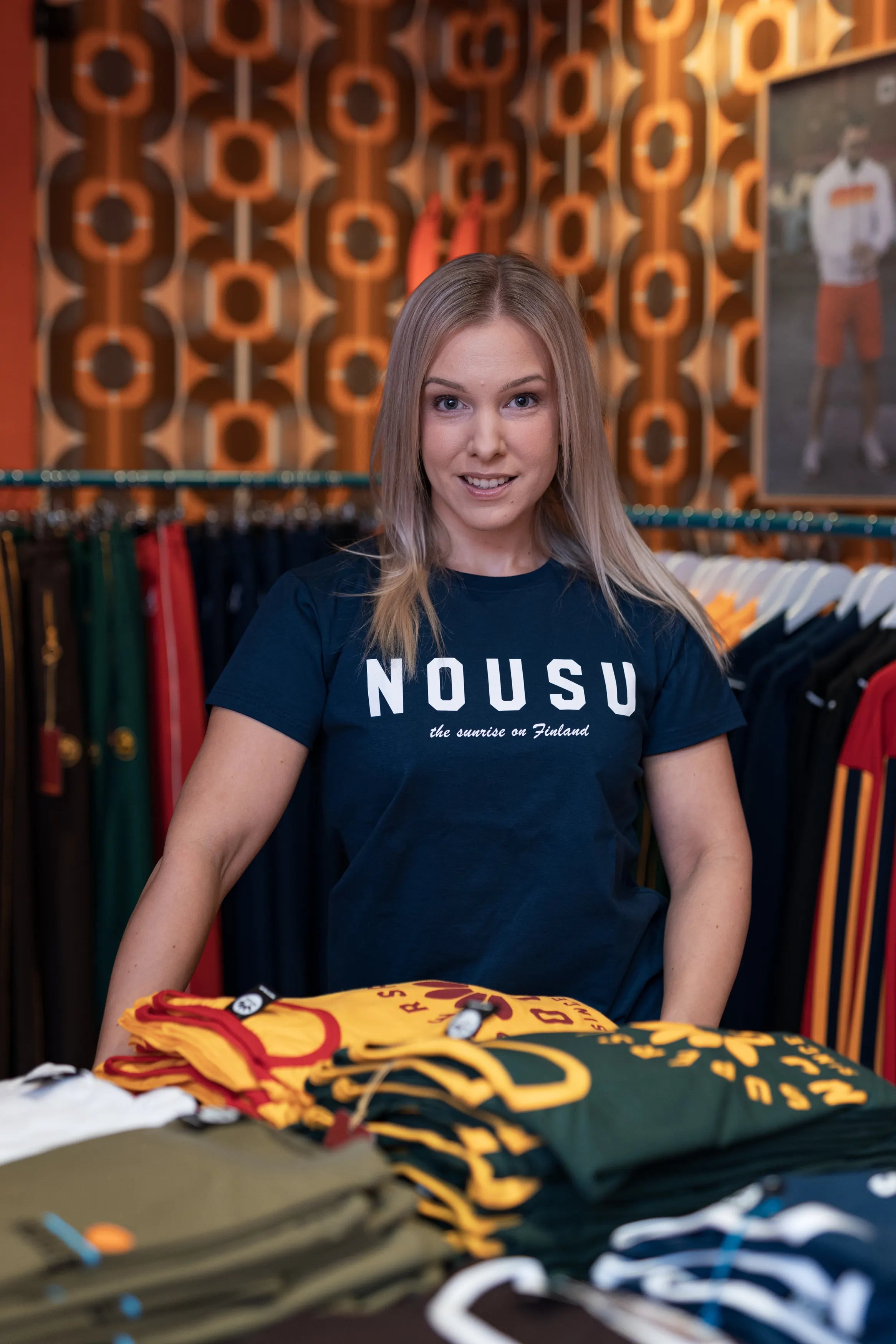 Nousu The Sunrise on Finland t-shirt women, blue